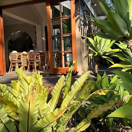 Palm Beach Bed & Breakfast エクステリア 写真